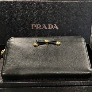 Authentic Prada Saffiano Wallet